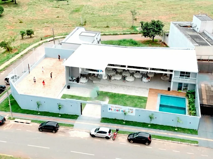 imagem aérea do espaço de festa Piccolini Eventos